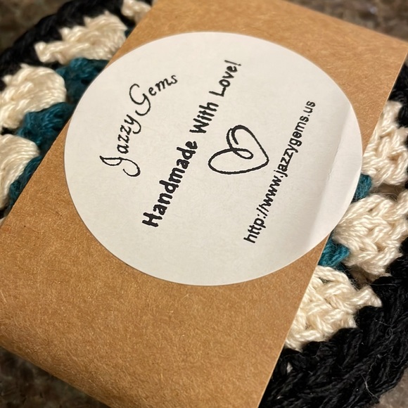 4 Crochet Coasters Hand Crafted - Set of 4 - 100% Cotton - Made by Seller - Picture 10 of 10